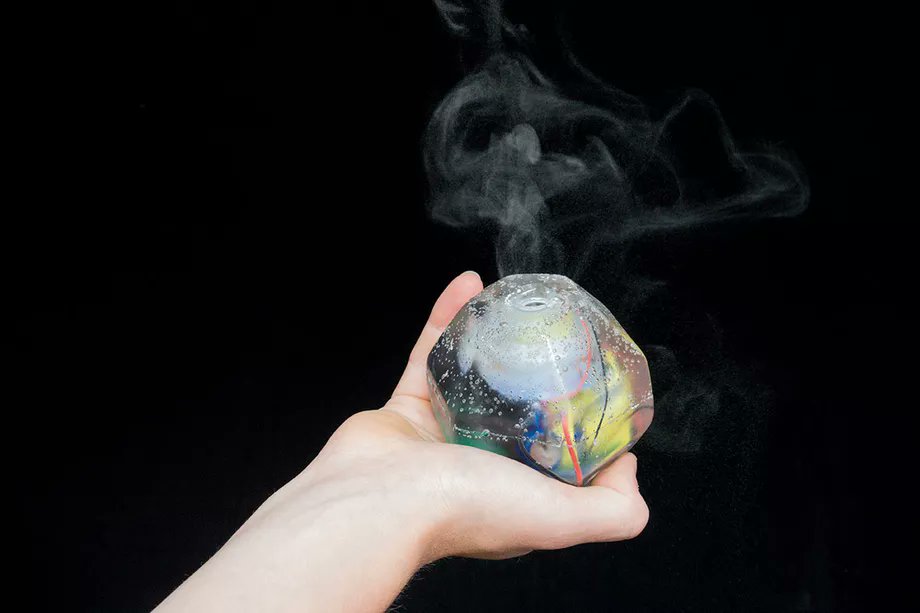 verge's tweet photo. What does a data leak smell like? This little device lets you find out
https://t.co/Li5xYrzcPp https://t.co/LzycnEAmQP