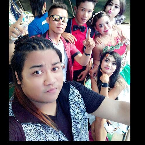 GyoLaura tweet picture