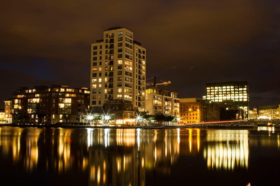 fan_jaf's tweet photo. at the Grand Canal Dock #nightphotography https://t.co/iQY9HyGpnL