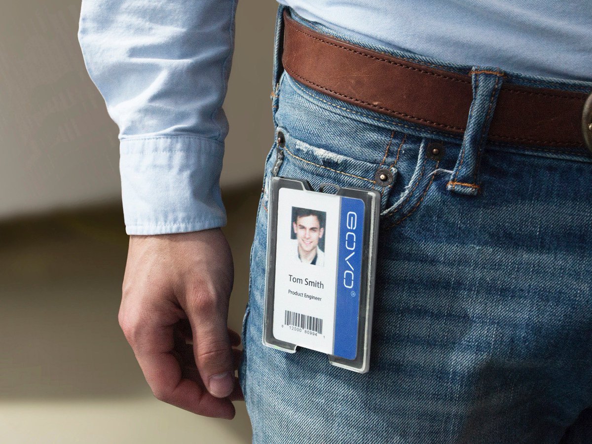 govoproducts's tweet photo. @ksrdesign Our Kickstarter Campaign of GOVO Badge Holder &amp; Wallet has   has received 1900 backers’ till yesterday. Thank you eveyone! https://t.co/aKlqIZ41wU