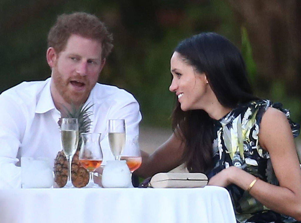 FreezeFramesCCE's tweet photo. Should we get #MeghanMarkle a pair? Advice from FreezeFrames CEO on need for 'cool' shades when dating a Prince https://t.co/VKW2998yfT https://t.co/gLY72x8BnG