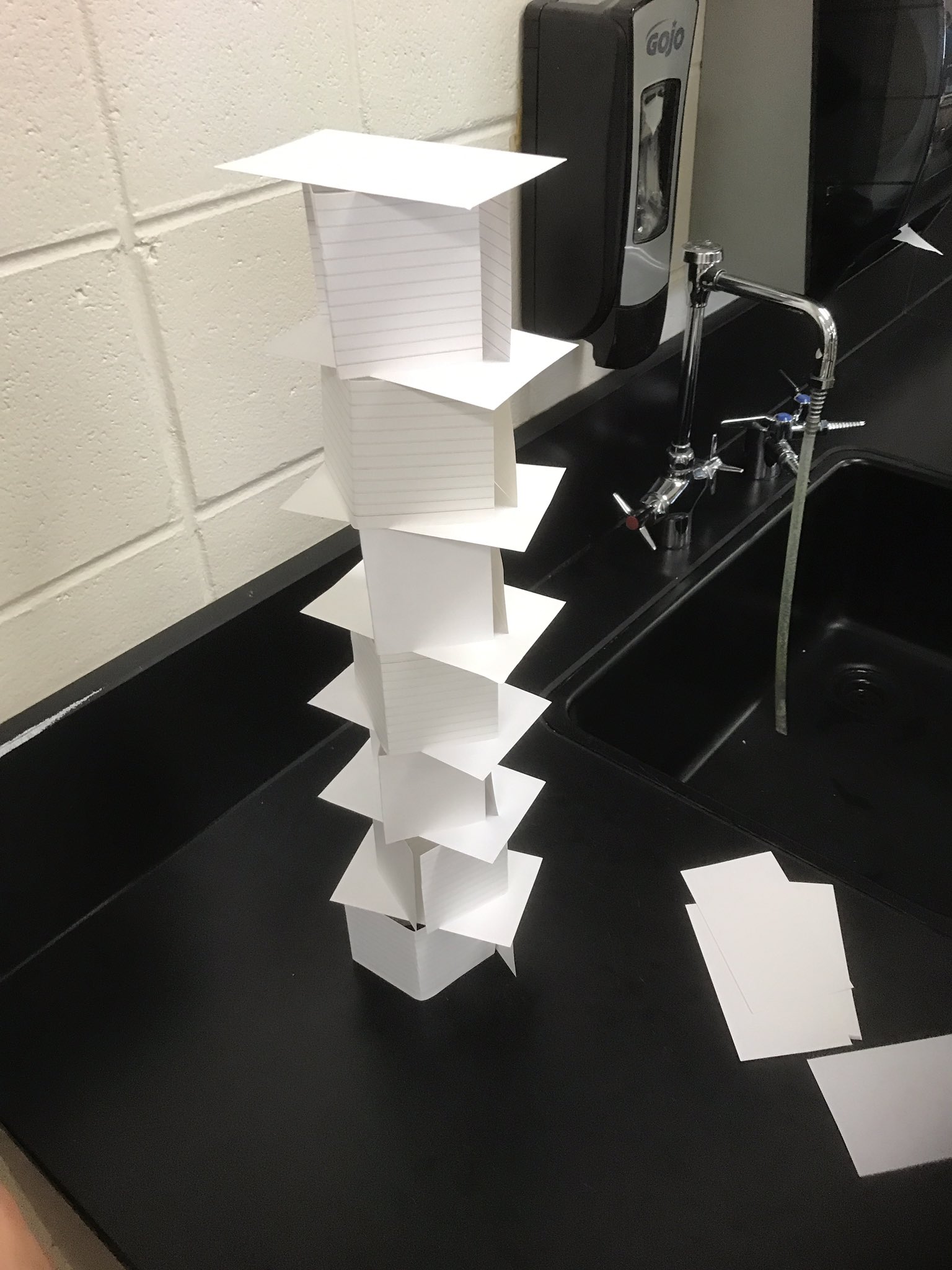 Steve Perlini on Twitter: "Thursday's STEM design challenge: index card