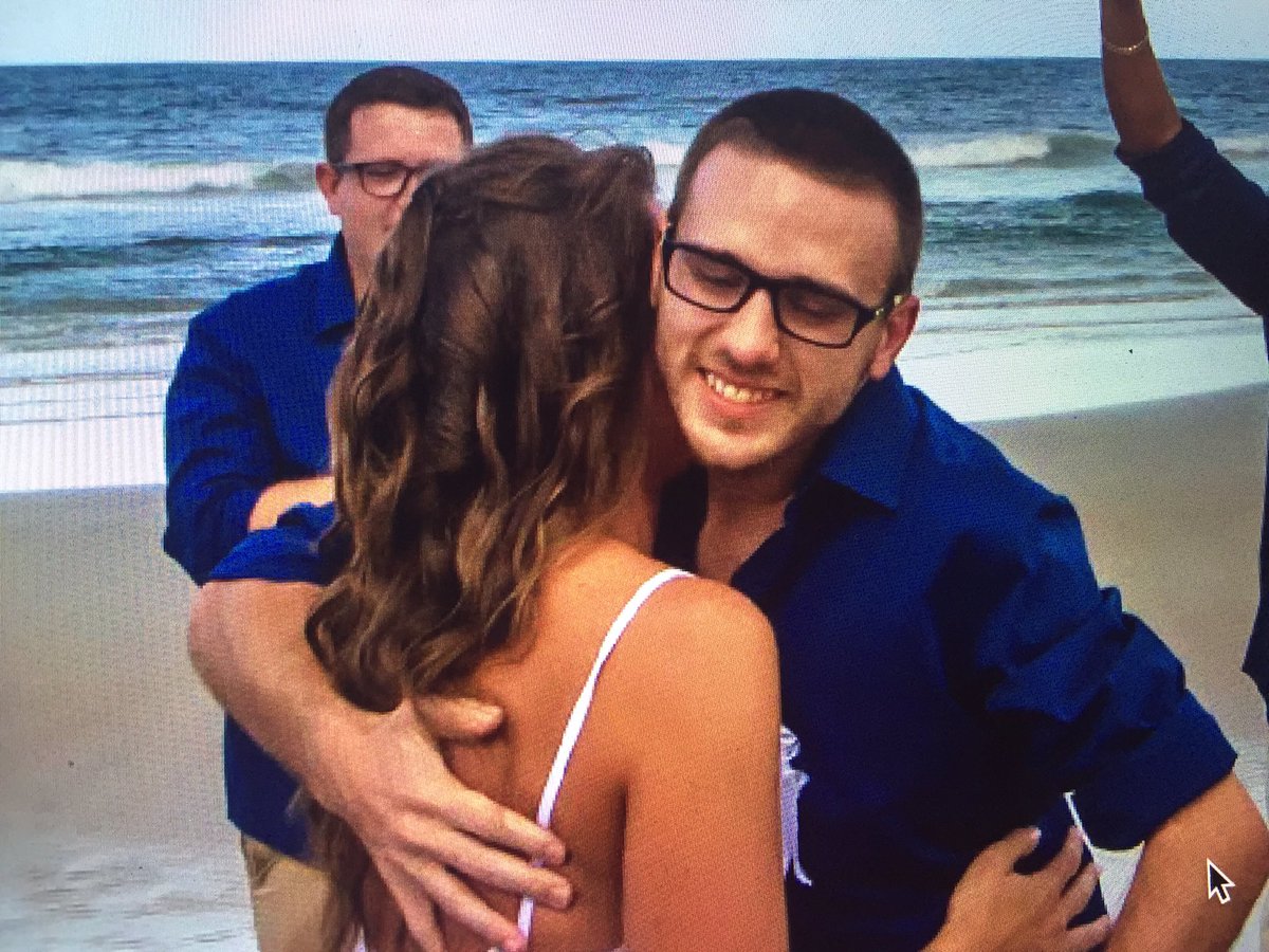 macmarie33's tweet photo. Marrying Shay💕💜😘 https://t.co/f11eohK12Y