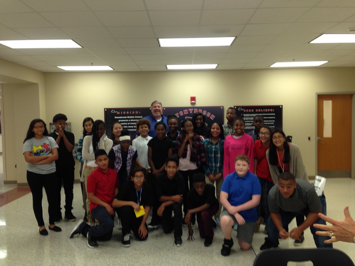 StonyIMS's tweet photo. SMS Students of the Month! These kids rock! #pbis #warrenmatters @msdwarren #corecafe https://t.co/jBwX4uLYqn