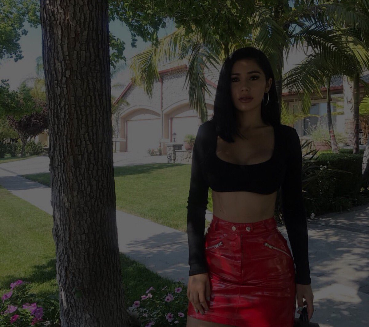 trxpicalxpills's tweet photo. bad blood. 🍒 https://t.co/lT3ekzolLb