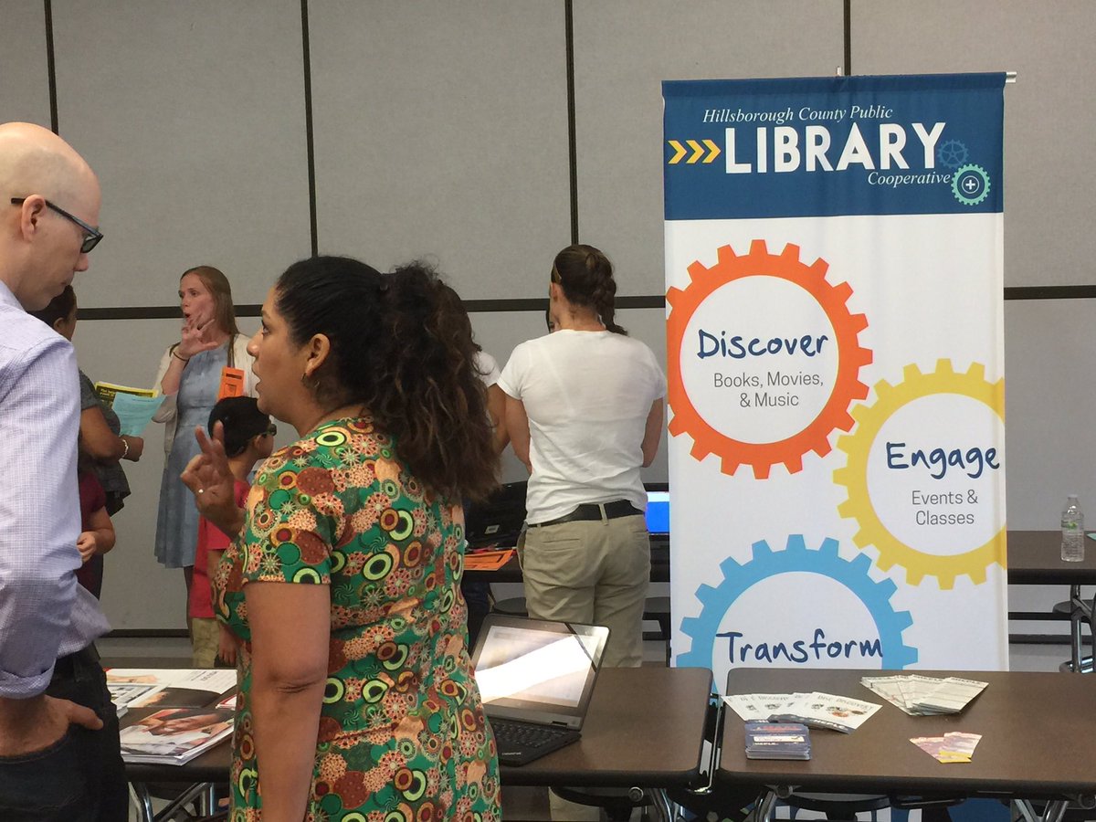 andria_franks's tweet photo. @SchwarzkopfElem hosting a great night. pizza, PTA, and tech.  #makerspace #HCPS #Kahoot #edsby #MySpot #MyOn #HAALPASS https://t.co/cz39yvLN72