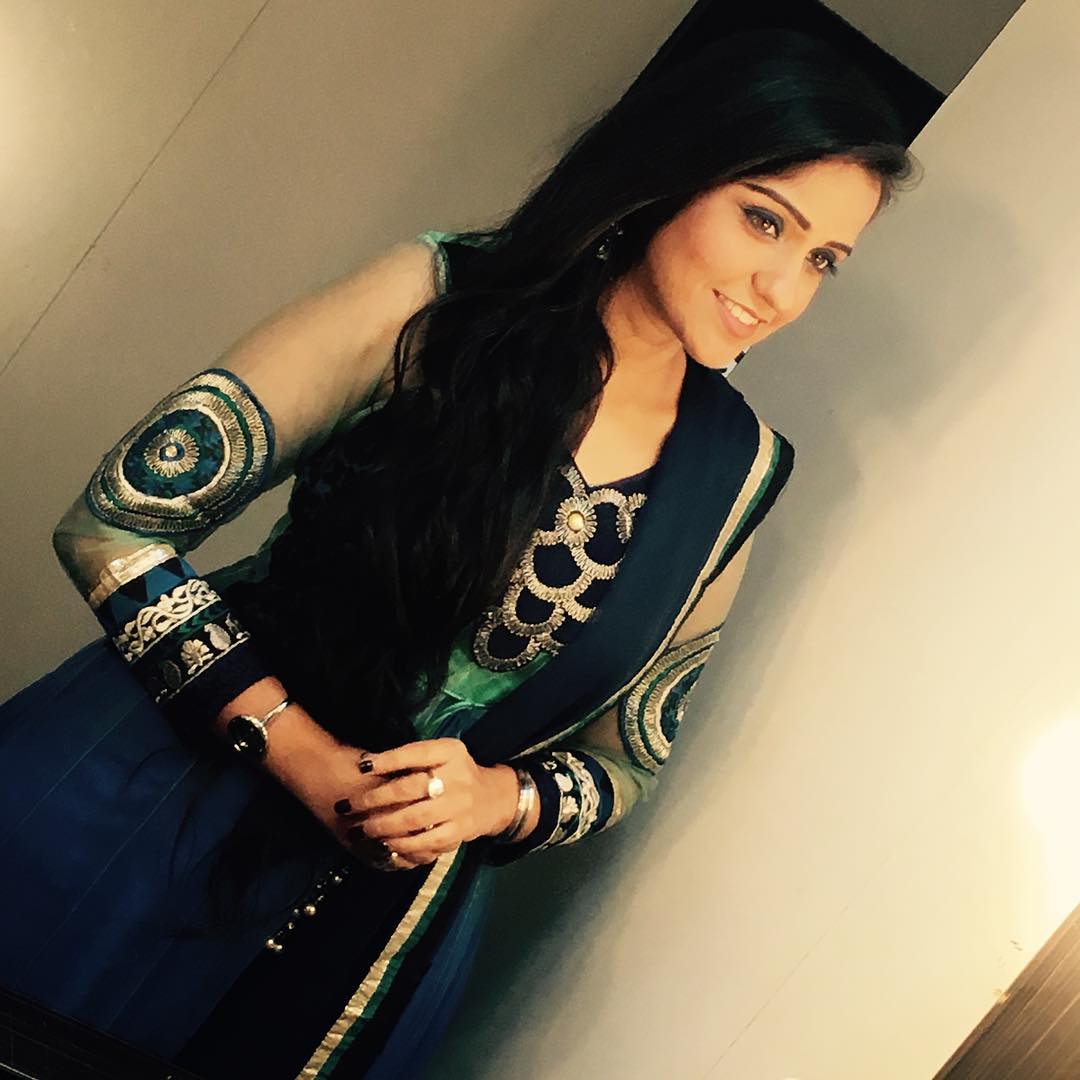 Simran46888824's tweet photo. @AseesKaur good night my love 😘 sweet dreams 😇 i love you so much baabu😘 my Shona 😘love you 😚😚😚

https://t.co/4GAvhCh81K https://t.co/0UAVPAlyhl