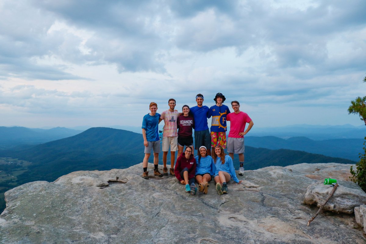 RoanokeCollege's tweet photo. A back-to-school hike is a must. What's your favorite local hike? #roanokecollege #BlueRidgeDay #McAfeeKnob https://t.co/qN3loBCFrB