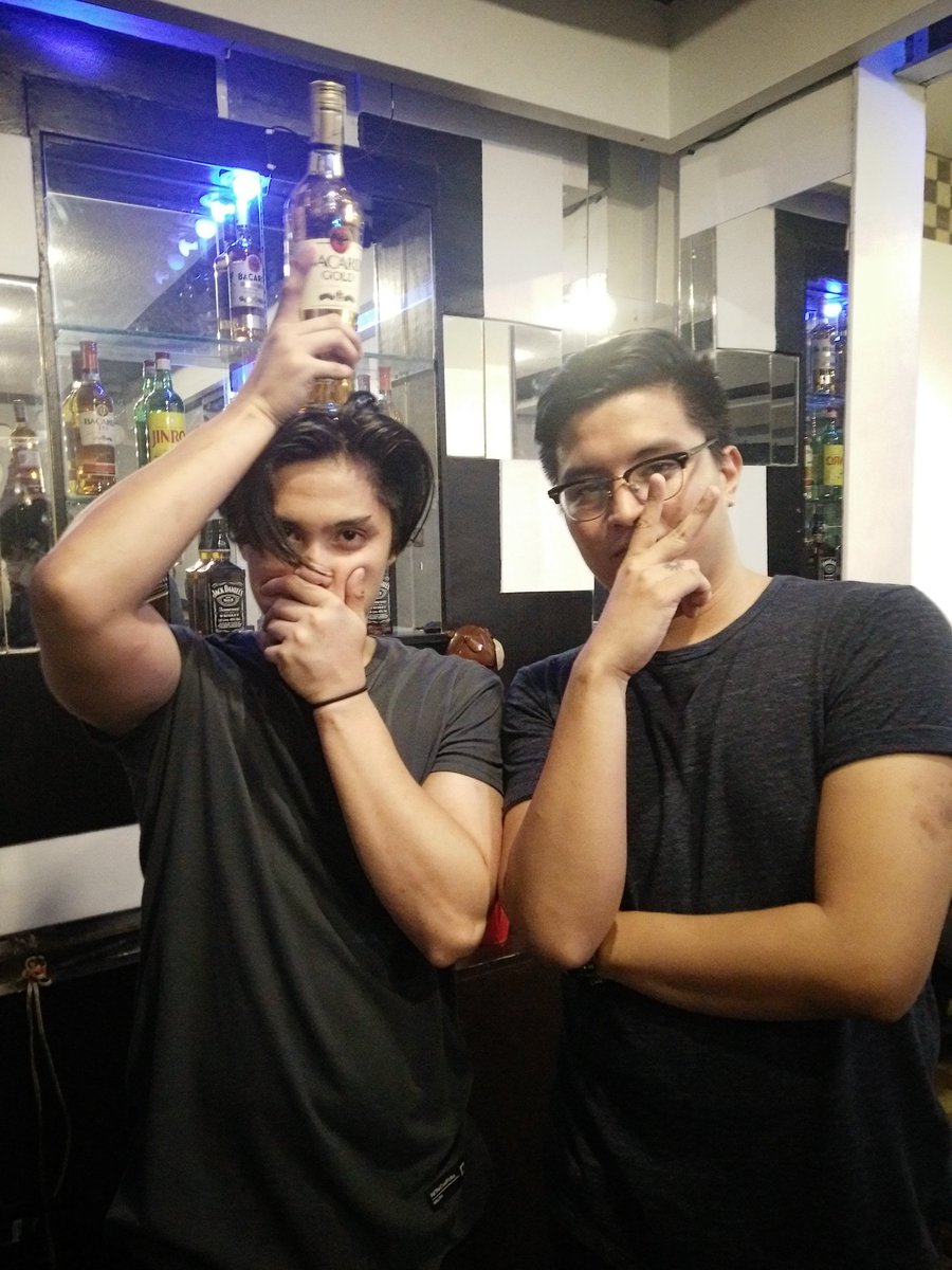 pongempire's tweet photo. Tonights 2v2 Pong Tourney
Champs @metchul @BEEabangco 
2nd @isteyben @BEEabangco 
3rd @JrdSoberano https://t.co/ZOv9dn46OO