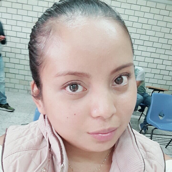 ValeriaGP14's tweet photo. #NuevaFotoDePerfil https://t.co/kXIz5Tk544