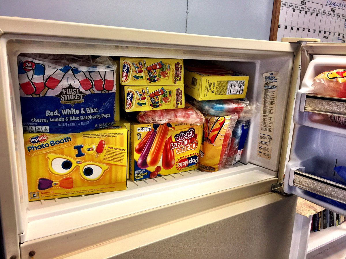 stutzelg's tweet photo. Yep...I am about to be the "best principal ever" handing out these Popsicles!!! The heat is not going to stop us from having fun!☀️🌈 https://t.co/OAa6RH0hOE