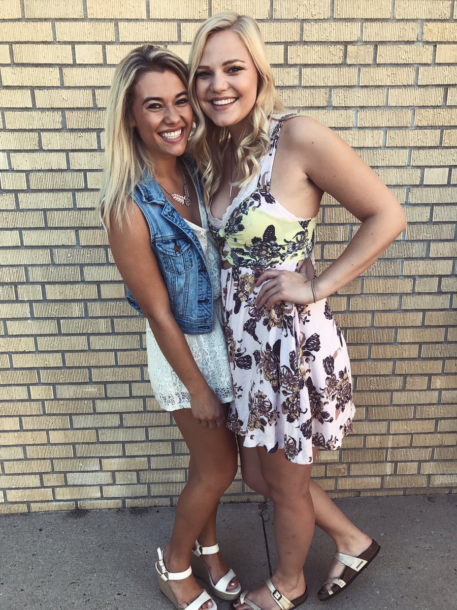 Kristina tweet media