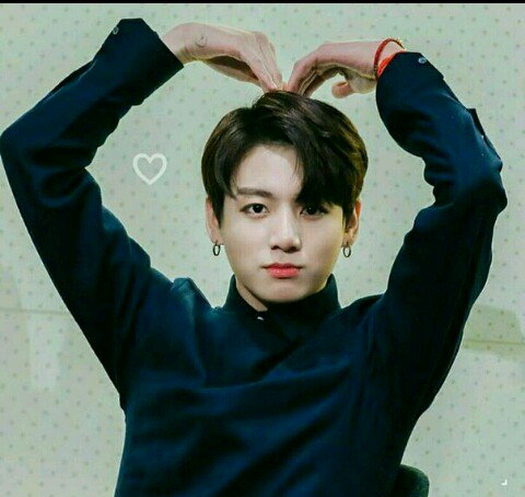 IILoveBTSlmArmy's tweet photo. 생일 축하합니다, 전정국!🎁🎂🎈
Happy birthday to you, Jeon Jungkook!🎁🎂🎈
#BTS #Jungkook #정국 #HappyJungkookDay #Happy21stBirthdayJungkook https://t.co/PzOVl1pxYk