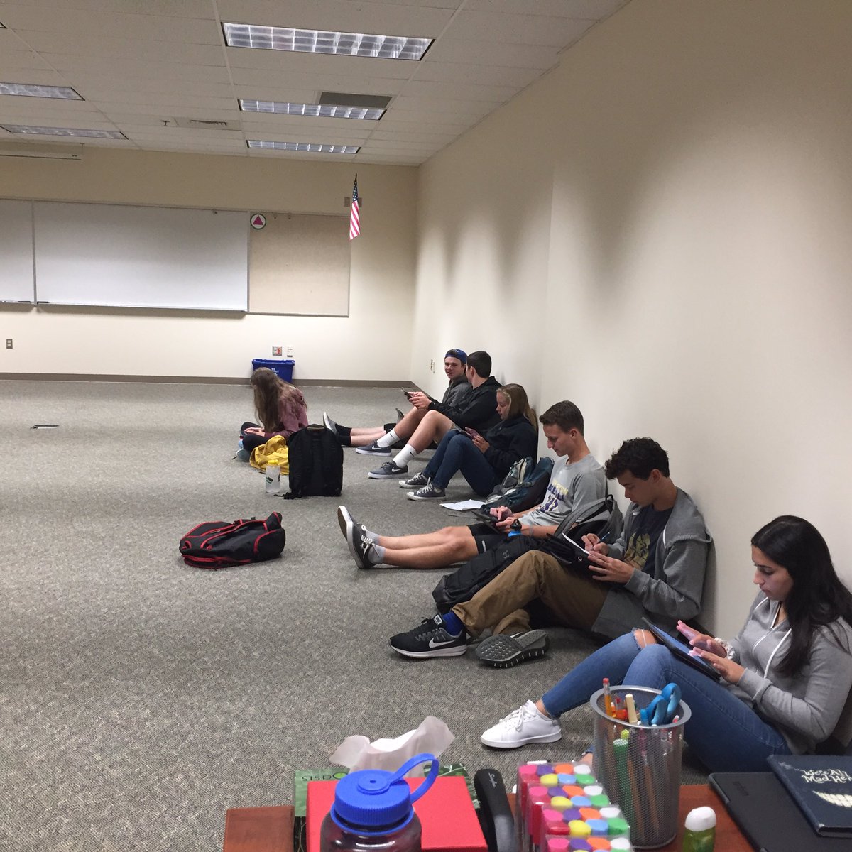 MsShastaRay's tweet photo. Day 2- change is slow. Excited for #21centuryflexablelearningspace https://t.co/YsLB2iFv5l