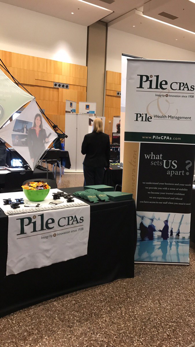 PileCPAs's tweet photo. We're @IUPUI #meettherecruiter from 3-6. Stop by and say 👋 https://t.co/Wkw754e5hj
