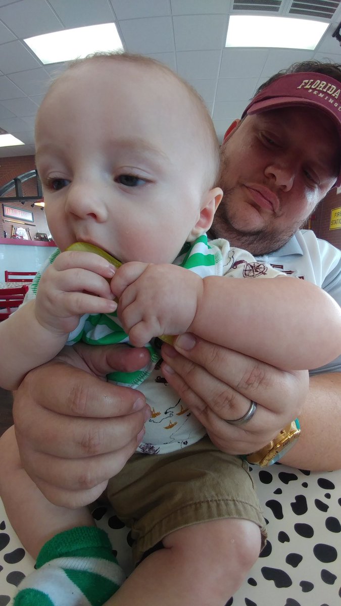 rchunter's tweet photo. My son tried is his 1st pickle @FirehouseSubs today & loved it. #firstfoods #thanksfirehouse #pickleface https://t.co/pblvBMexfe