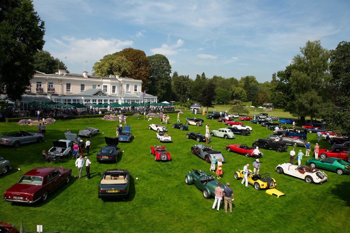 PhyllisCourt's tweet image. #ClassicCar display, organised by our #ClassicMotoring Interest Group Gallery now up: tinyurl.com/y72m2kpy #HenleyonThames