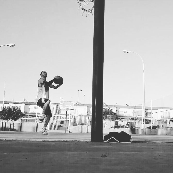 LucasDerGhetto's tweet photo. Step up https://t.co/u1fb9IbMzD