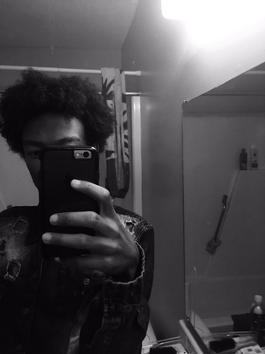 Joshbaddest's tweet image. 👑 #NewProfilePic 🌻✨