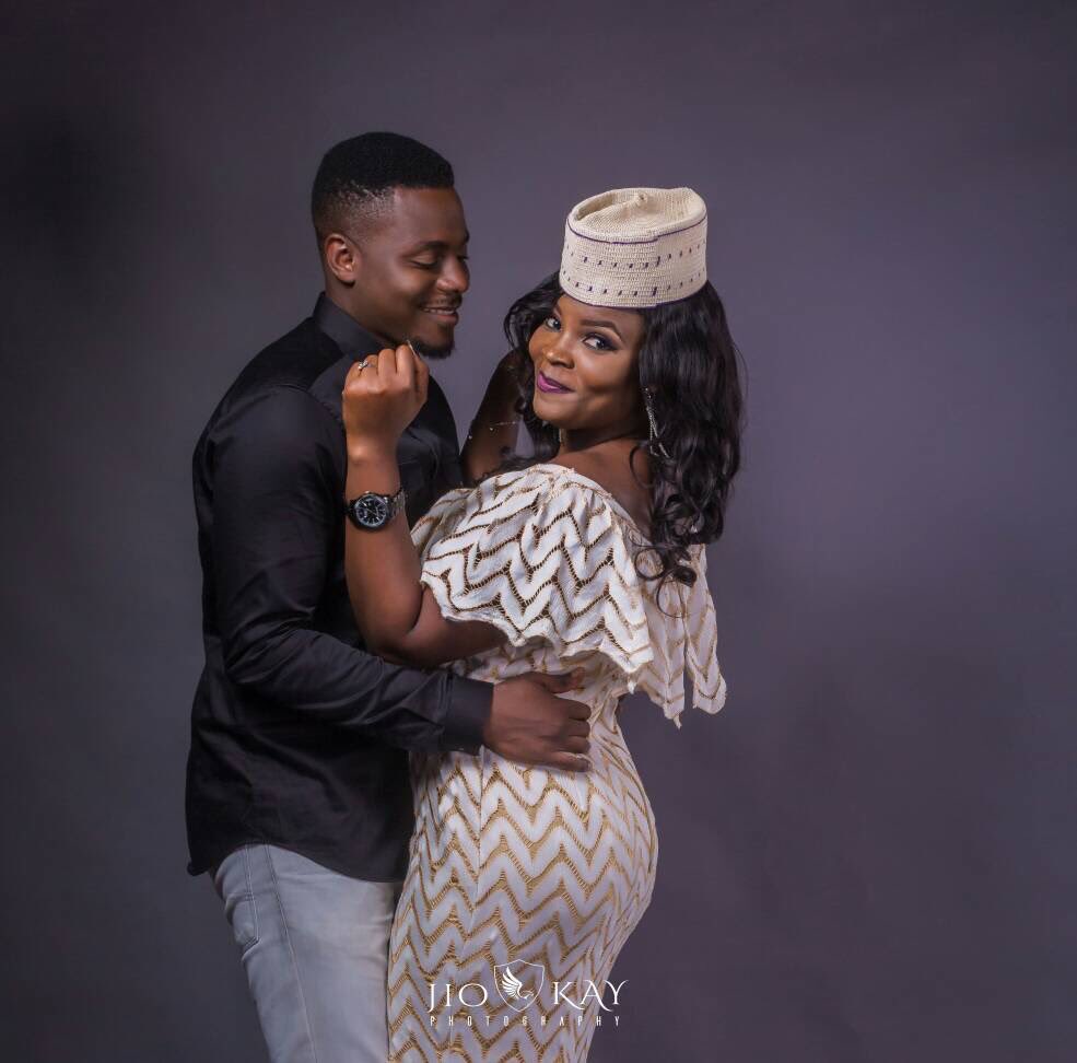 26AlphabetsNG's tweet photo. @BBlaQBobby King'n'Queen https://t.co/ZEAHfsYfWW