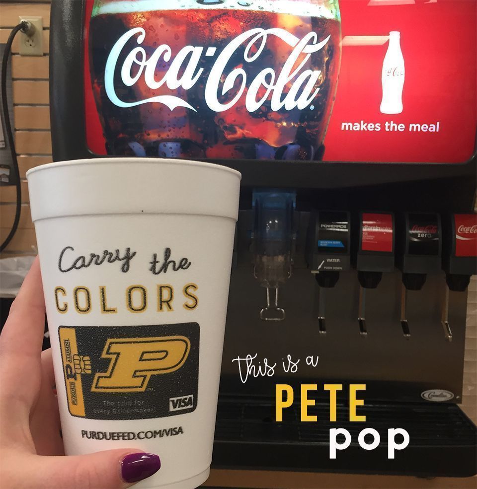 PurdueFed's tweet photo. It's another Thirsty Thursday... when you carry the colors, we reward you! #pfedthirstythursday #freepop @PurdueBookstore #drinkup #BGR17 https://t.co/srC84cROYu