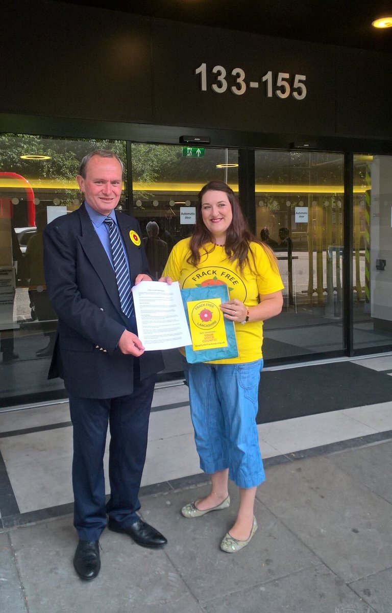 frackfreelancs's tweet photo. Wow nearly 6000 people call on @PHE_uk to review 'grossly outdated' report on fracking &amp; health! @Lady_ClaireUK handed in petition today https://t.co/76m63ZBWj3