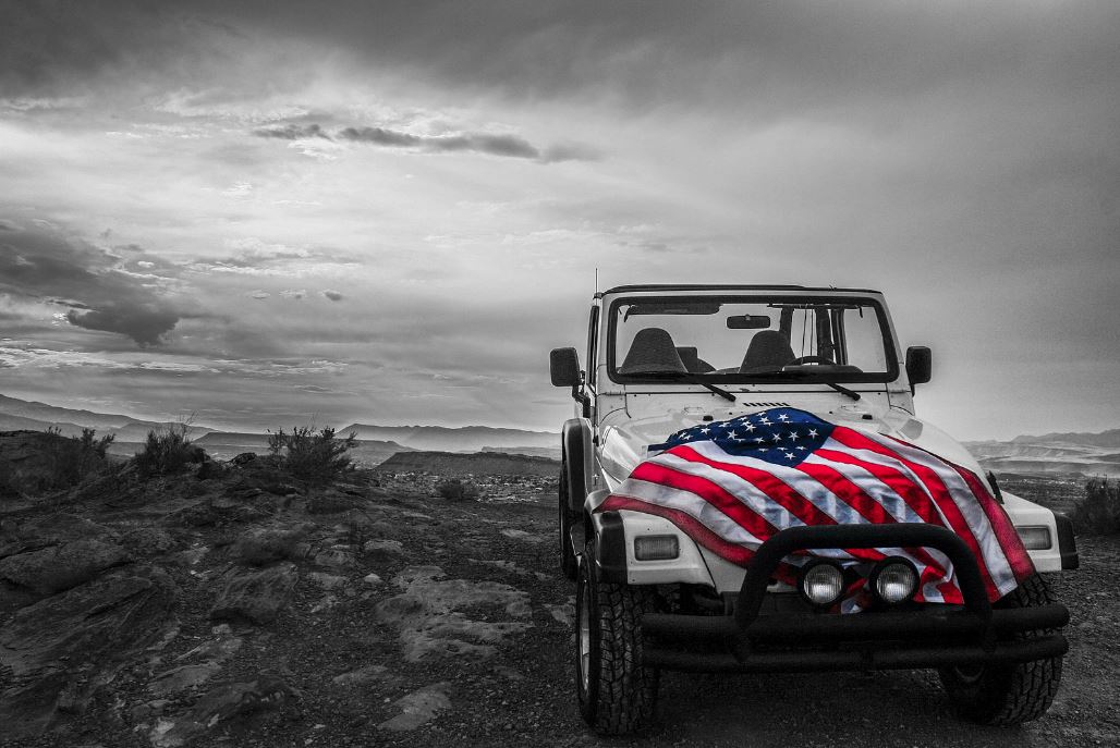 The impact of #Harvey2017 is sad but look at the GOOD we get to see in people's hearts. The human spirit reveals its BEST. #ThursdayThoughts