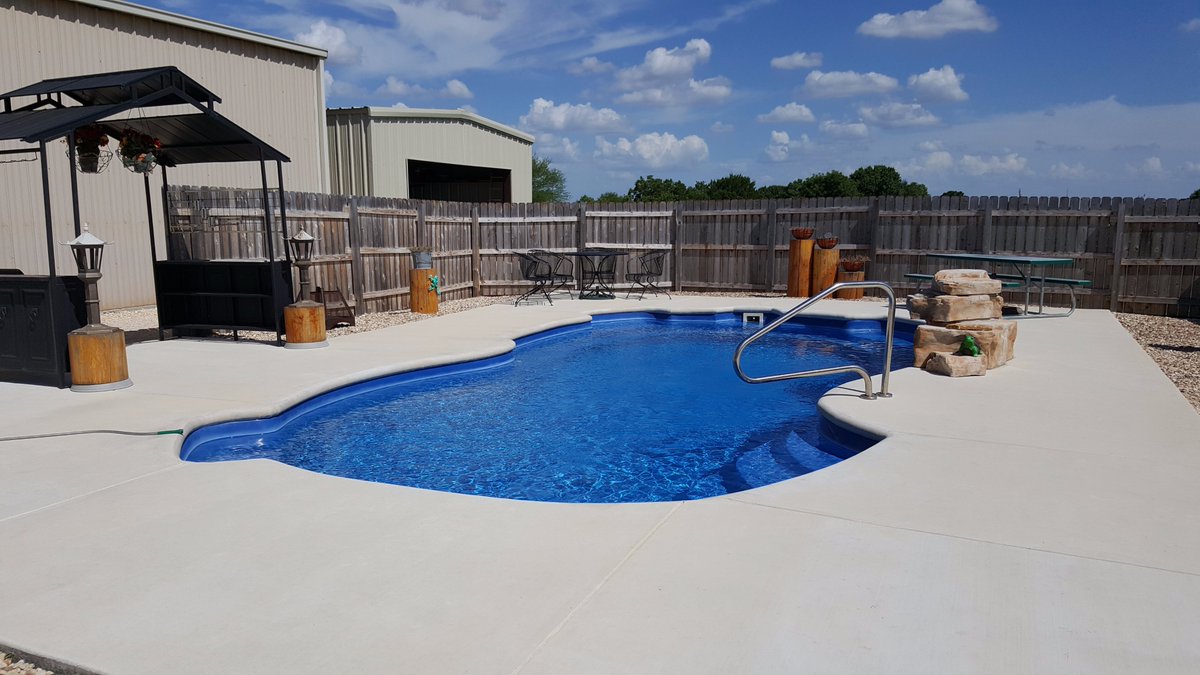 ShadeProLLC's tweet photo. Before & After: Nothing keeps your pool cool in the hot sun quite like a #shade.
#shadestructure #tensileshade #shadesystem #sun https://t.co/RpRDaXAPSe