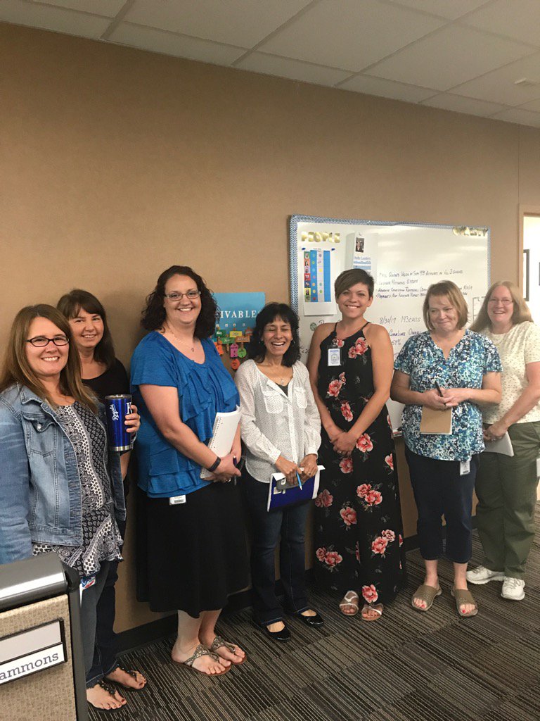 CandyEmbray's tweet photo. Got to observe a GREAT huddle in St. Joe Receivables!  #LeanWorks #empoweredEmployees @1stMikeC https://t.co/Spt5YKd2T6