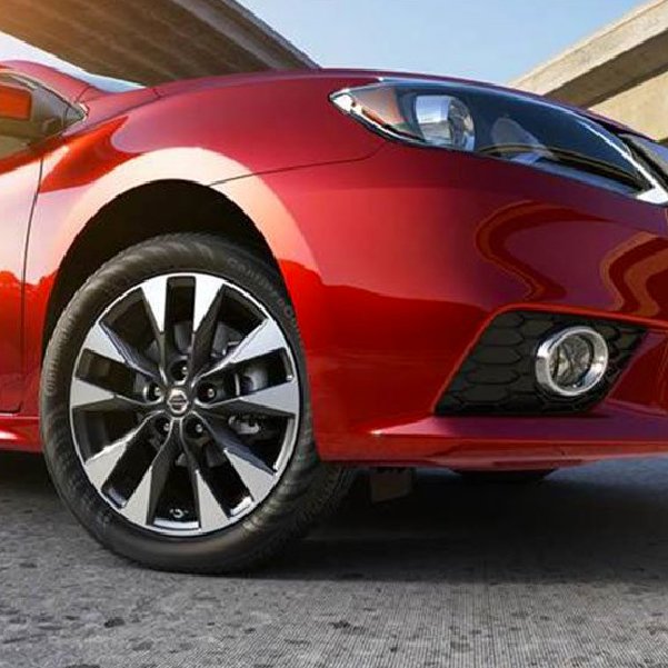 AutopolisNissan's tweet photo. Manejar un Nissan SENTRA es manejar directo a la emoción, la combinación perfecta entre estilo y tecnología. #ViveTuAuto https://t.co/jlqxh3HssT