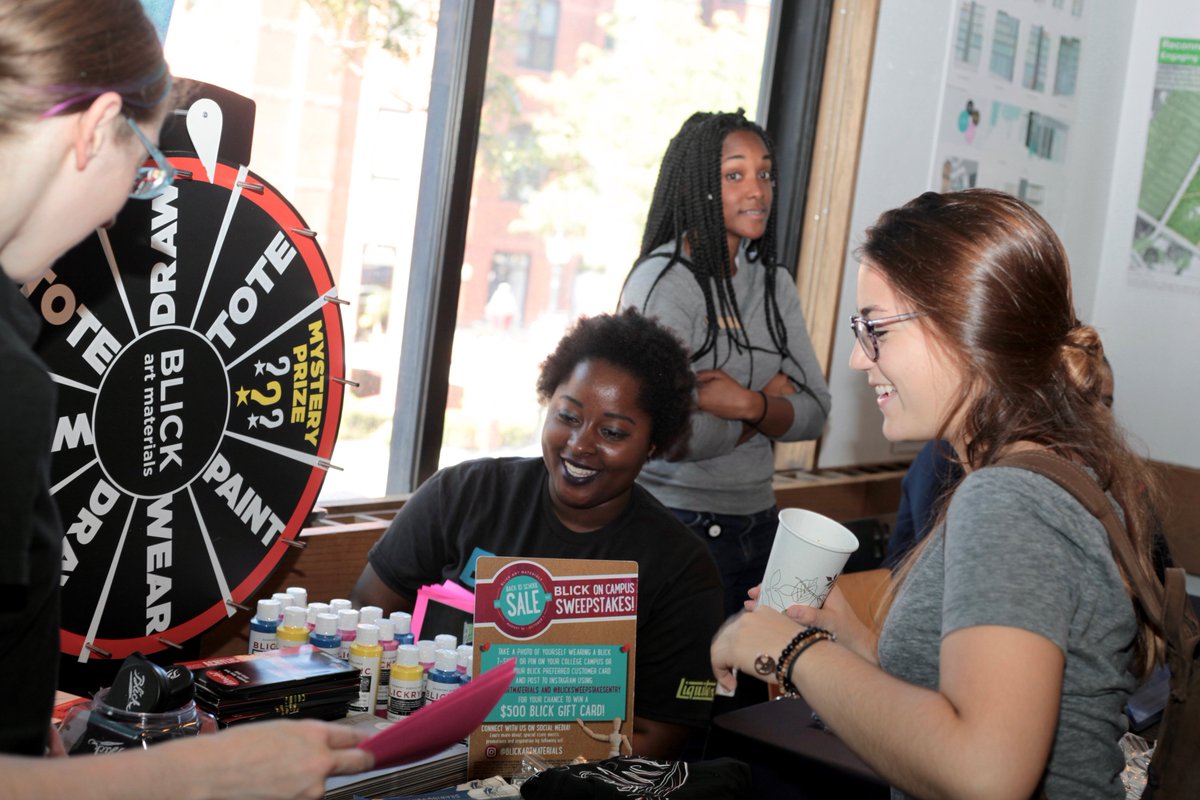 TheBACBoston's tweet photo. It's been a great #WelcomeWeek for our #BACstudents! https://t.co/xgOWoIirEp