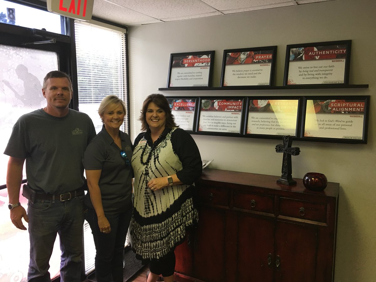 OMICoating's tweet photo. It was great working with @WayFMHuntsville to shelve their concert posters! #Huntsvillepowdercoating #christianradio https://t.co/Pe90Qqy1Lp