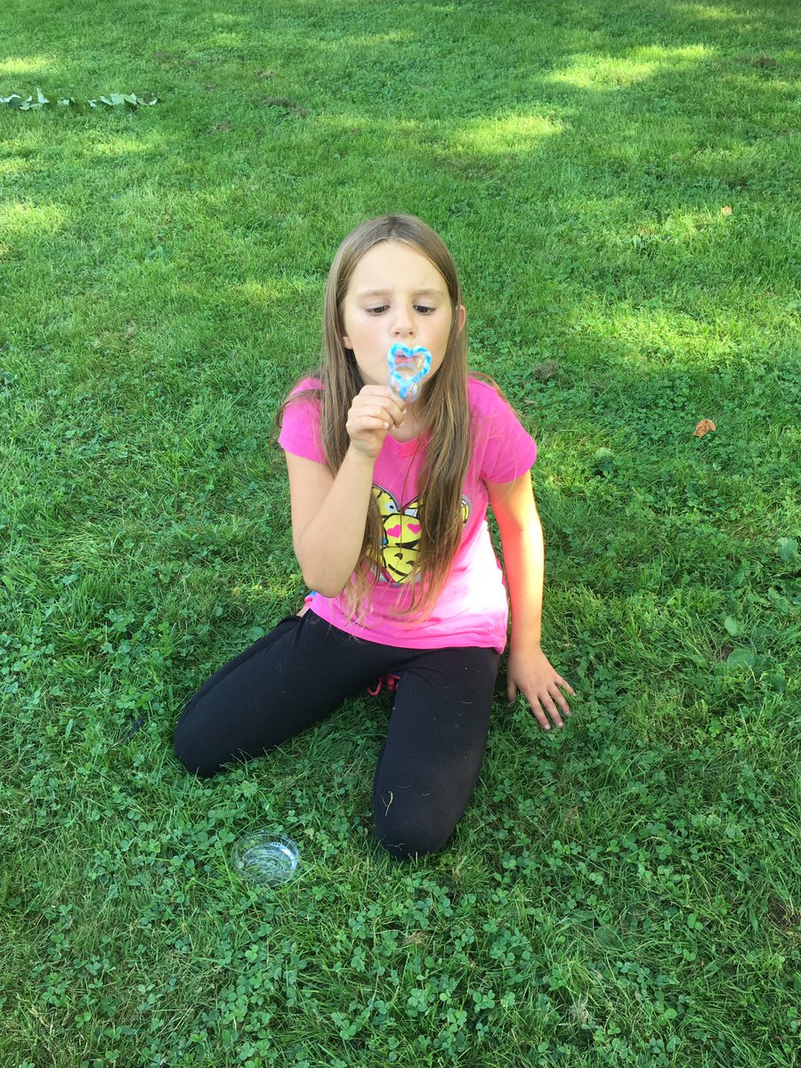 Bubbleology 101 <a href="/GRASP/">viv</a> Afterschool! #messyfun <a href="/Super_GPS/">Greenfield Public Schools</a>  @MrToomeyGPS <a href="/nanput1/">Nancy Putnam</a> @GCTV15