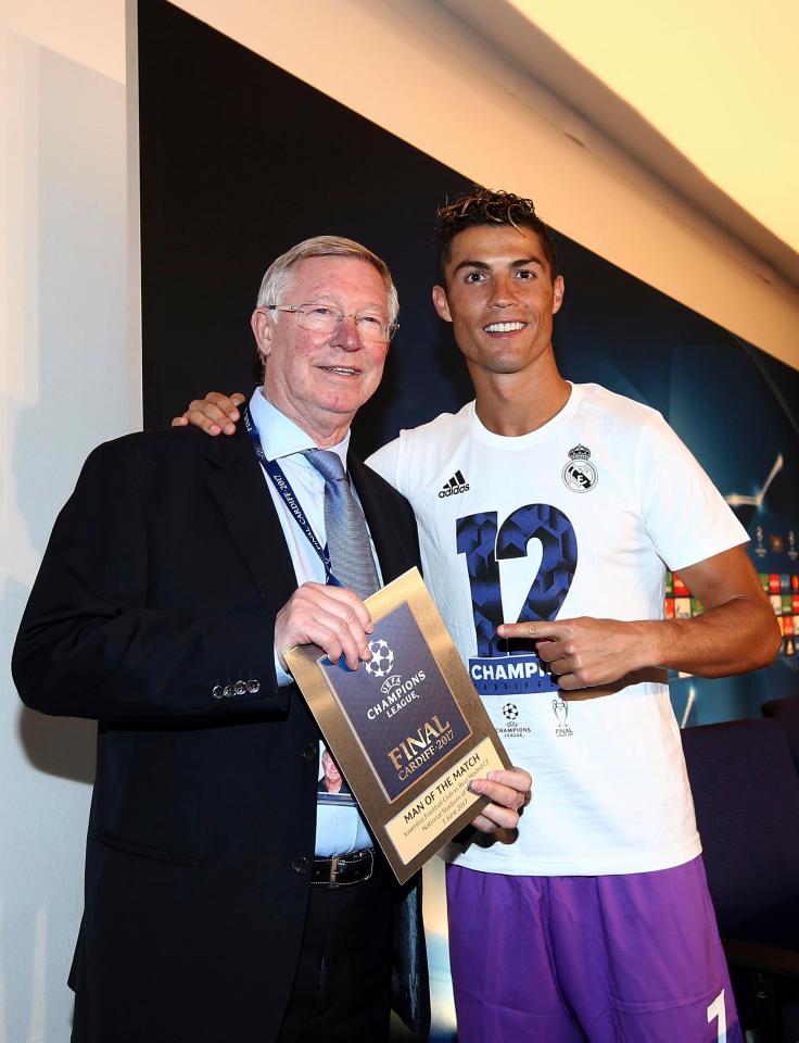 endimadrid1's tweet photo. Ferguson: "If they are united for the next three or four seasons Real Madrid will continue to dominate." https://t.co/oVfPGAKAmy