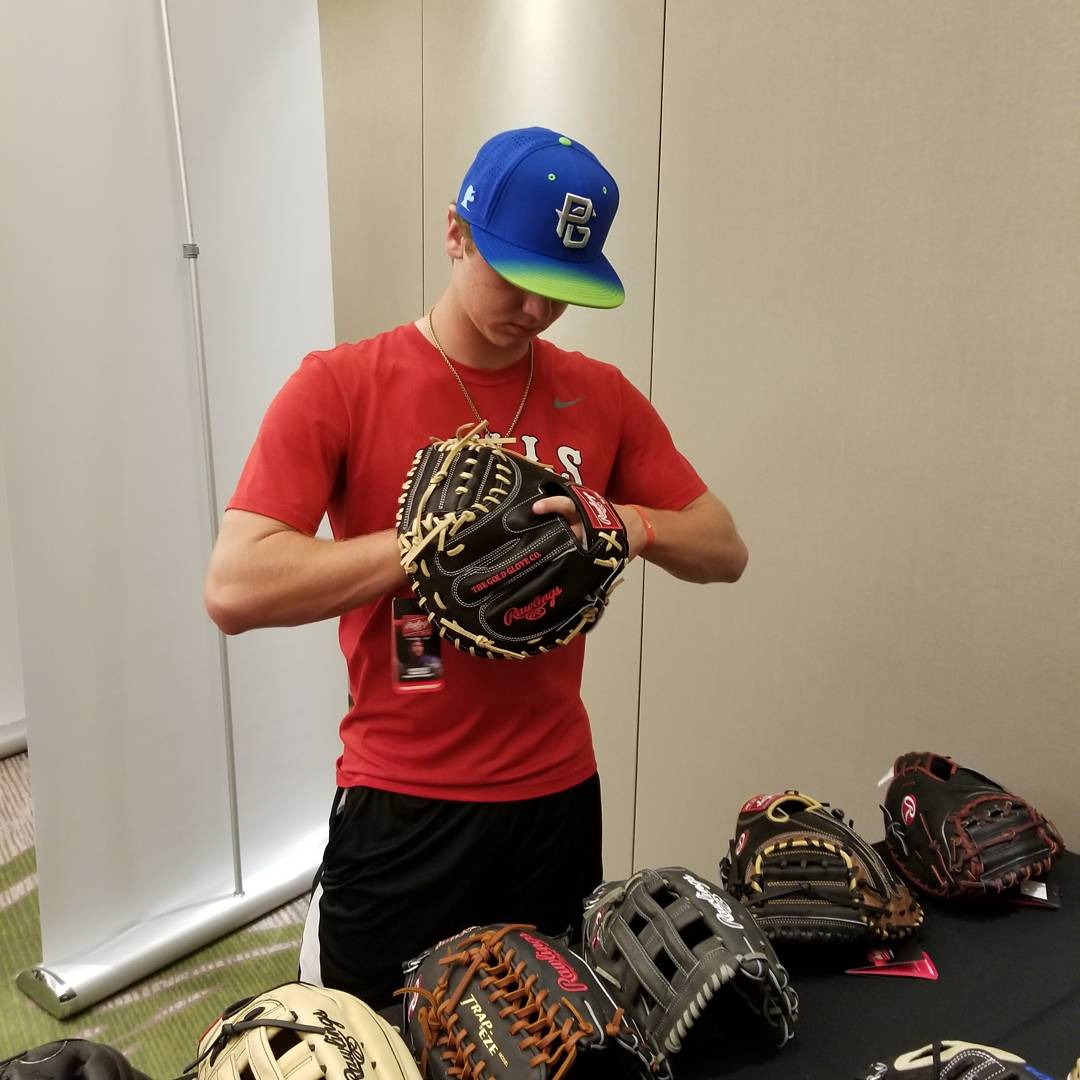 RawlingsSports tweet picture
