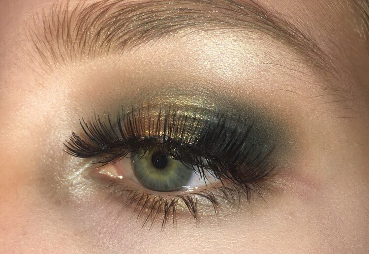 olivia13anne's tweet photo. FINALLY tried the @Jaclynhill palette on my eyes... safe to say I'm blown away❤️ #JaclynHillxMorphe #jaclynhillpalette https://t.co/JnfIv8iiVJ