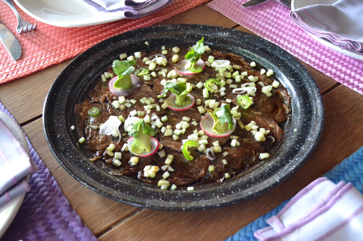 CasaRiveraMx's tweet photo. ÑAM ÑAM 😋
Carpaccio de Cecina rasurada
#buenprovecho https://t.co/FwDjU2VoRq