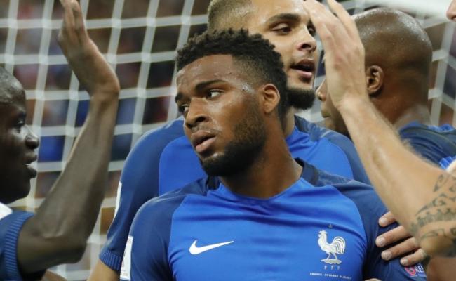 France Football On Twitter Video Le But Exceptionnel De Thomas Lemar Avec L Equipe De France Face Aux Pays Bas Https T Co H6wsrbjwwl