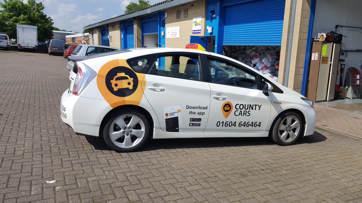 PrecisionSigns_'s tweet image. Look out for County Cars on the road with striking new vinyls @PrecisionSigns_ can sign one vehicle to a whole fleet #vinyls #wraps #signs