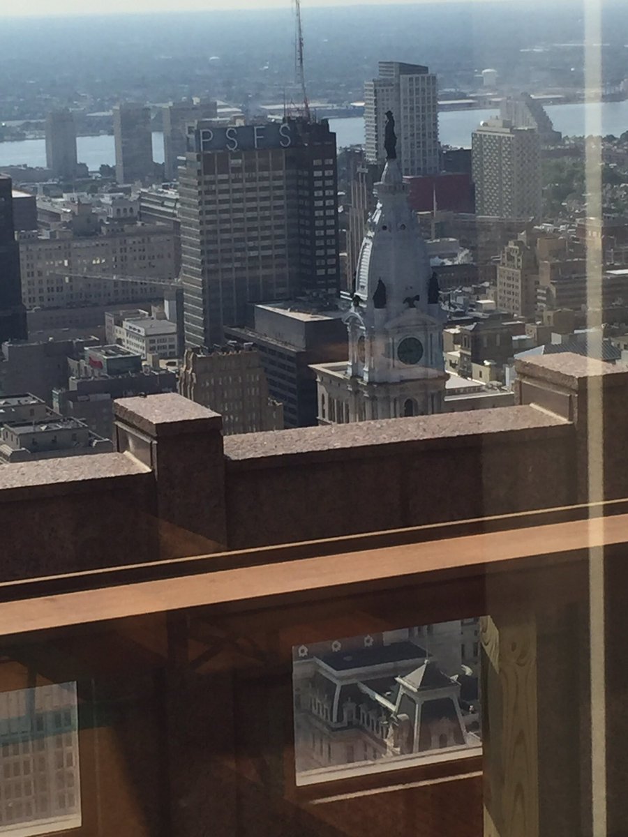 SkyPhiladelphia's tweet photo. Join us for an "up in the sky" happy hour and Quizzo from 7pm. Join us for some fun! https://t.co/O34IkNo9nc