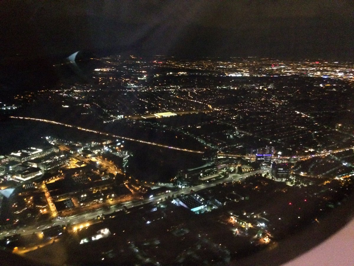 mishrasourabh01's tweet photo. Vienna or London. Both look so beautiful. Return from #TS2017 #EMEATechSummit . @BholaVivek @mikekiersey @MeAshwAni @danielferru https://t.co/ejhjbXtZ7k