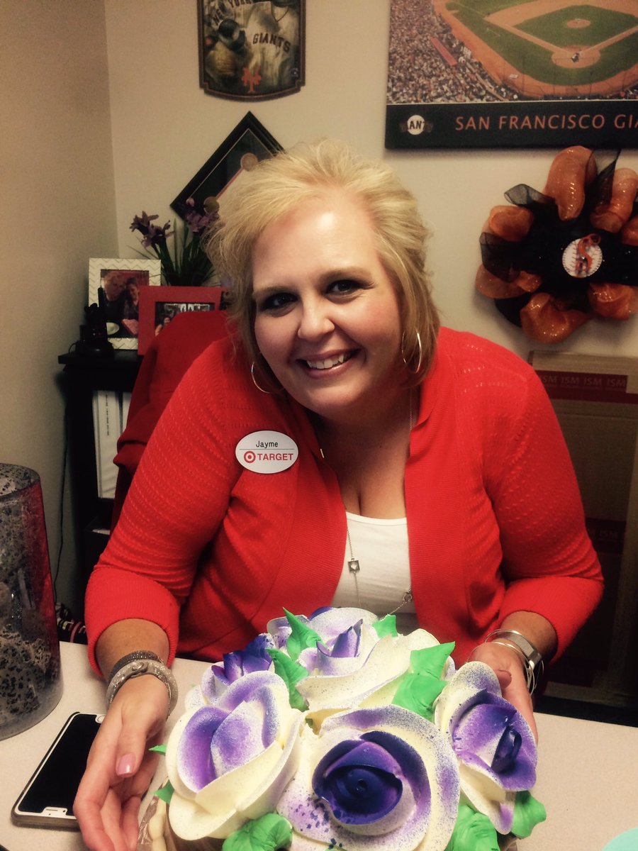 Happy birthday Jayme!! <a href="/Hime2676/">Jayme Rogers</a> <a href="/lvaldez4/">Lydia Valdez</a> <a href="/adri_clarisa/">Adriana</a>