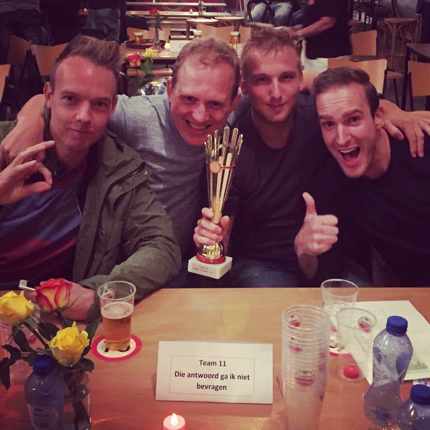 svdalfsen's tweet photo. De beker blijft in Dalfsen! Team 'Die antwoord ga ik niet bevragen' wint de Dalfser VoetbalQuiz! 🏆🔥#svdalfsen #svd75jaar https://t.co/X2JTjVbVnY