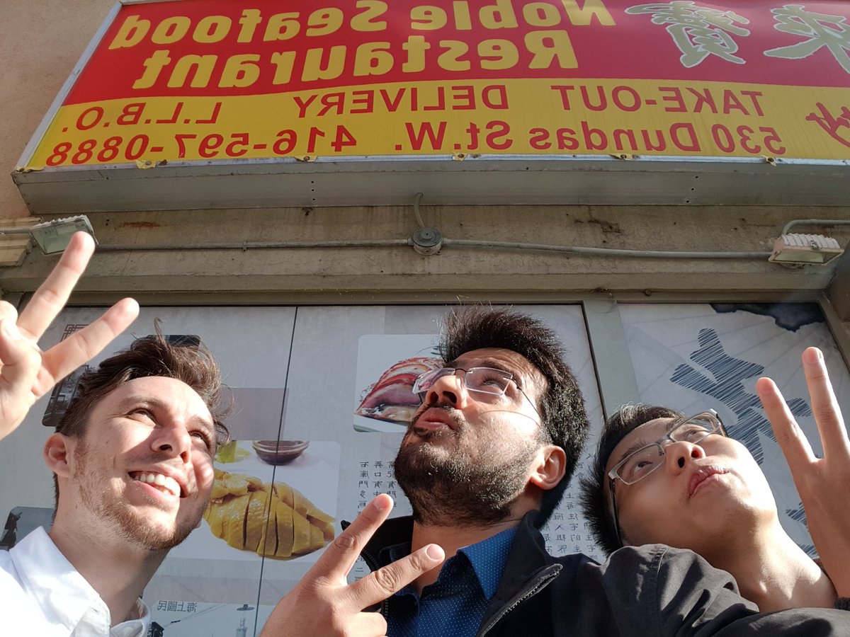 AhmadVoV's tweet photo. Dim. Sum. Yum. #DimSumYum #Team4 #RotmanGBC #HEREWEGO #6patrol @ROTMANGBC https://t.co/m2nqqAgbDo