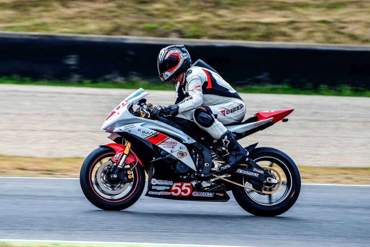 comotticorse's tweet photo. Trofeo Bridgestone @IdealGomme 4° appuntamento a @MugelloCircuit per @gianlupazzini55 @comotticorse https://t.co/z5NNWUEWGJ https://t.co/py2k8F8PIr