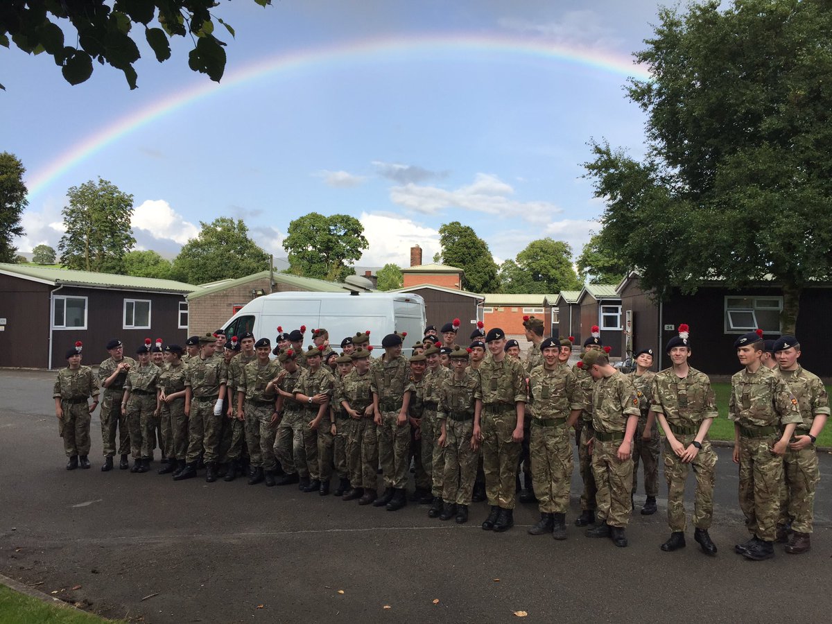 A fitting way to end Annual Camp, Y Coy under a double rainbow. @nacfpro @nacfpro