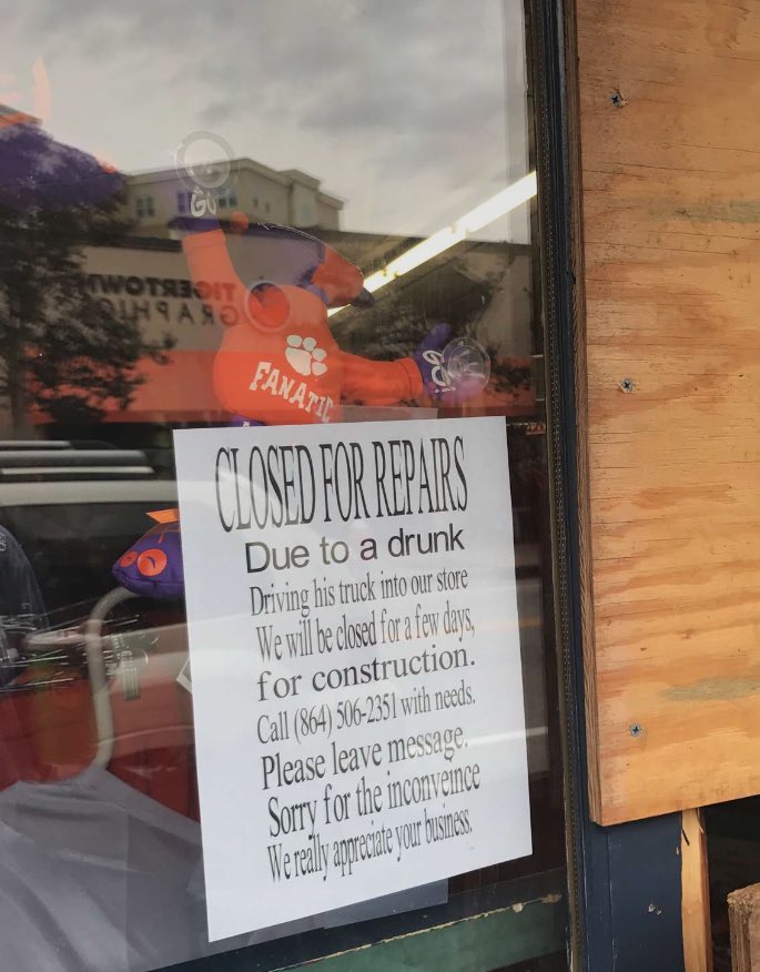 WheresTheOtherL's tweet photo. "Clemson ranked #1 safest campus in the nation!" Let's review the last 48 hours, shall we: https://t.co/yI4bl4exES