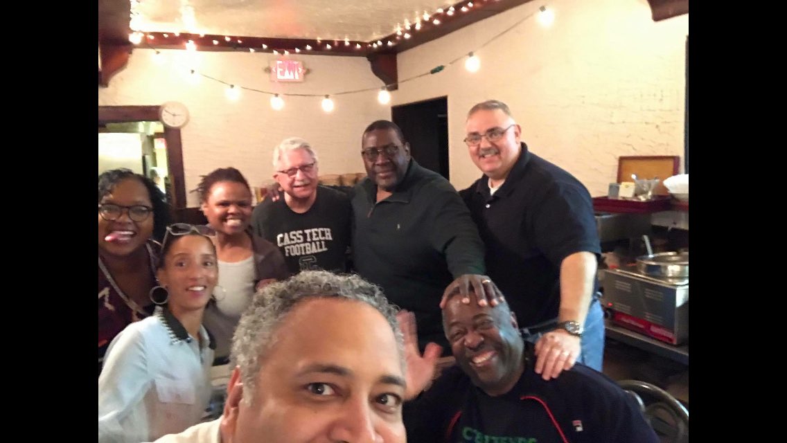 arkimbrough's tweet photo. #CT81 & #CT79 come together to honor our #CassTech teacher! @DeeBoneDawg @bruiserTodd06 @AprylV @casstechalumni #DailyCassTechMoment https://t.co/pbDdd4E9gP