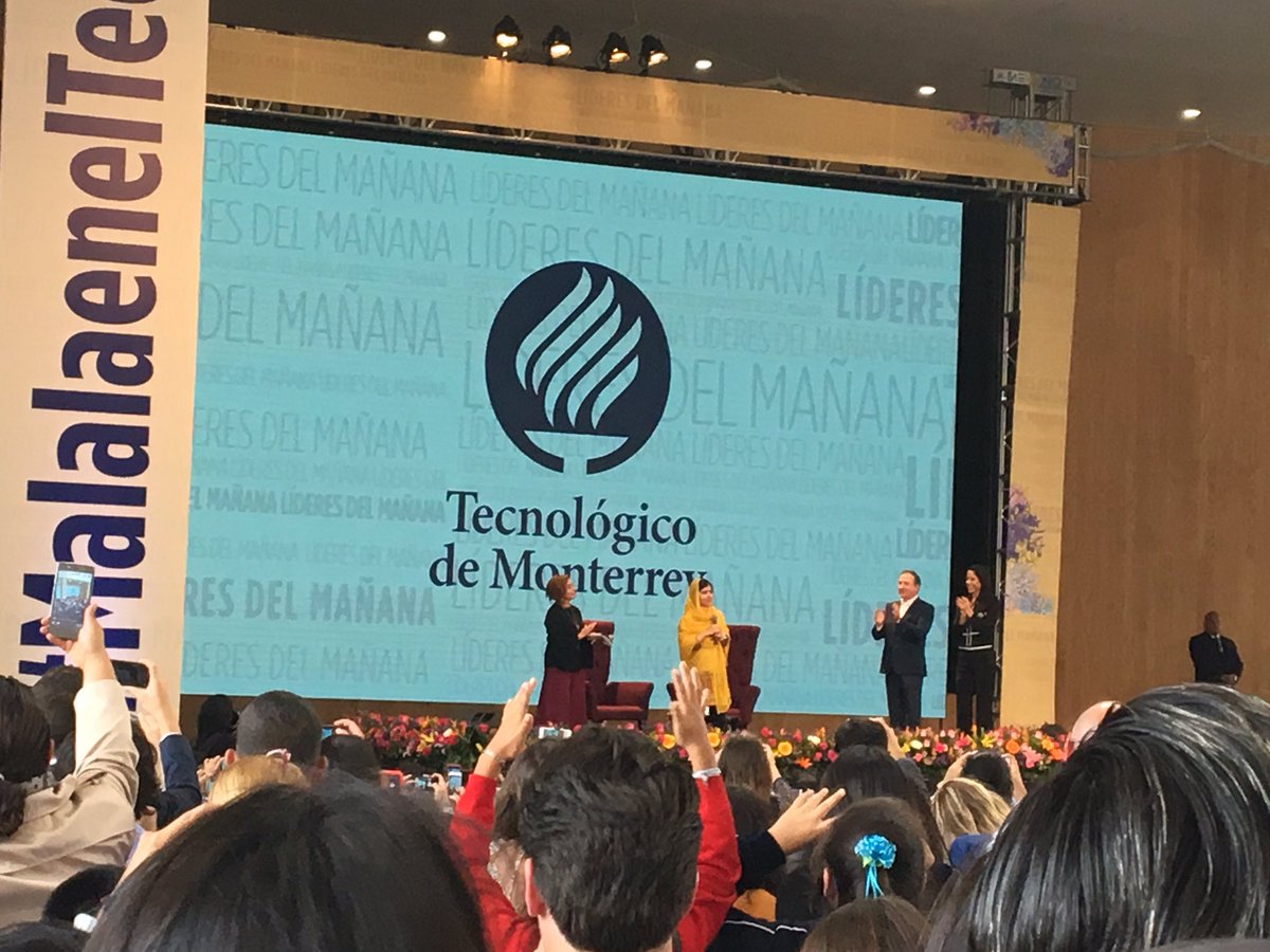 ViriLz3's tweet photo. #Malalaeneltec SHE IS HERE! https://t.co/mGrcNQyKSN