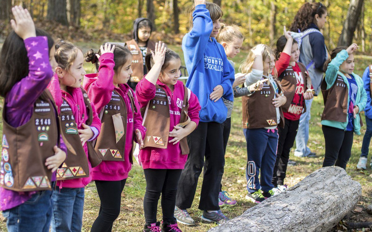 girlscouts's tweet photo. 4 Fun Ways to Break the Ice for #BackToTroop: https://t.co/wn0P1JyV0M via @GSNorCal https://t.co/Fiktv1Ex3A